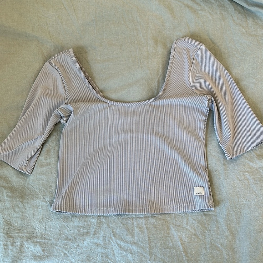 Vuori cropped wide neck t shirt